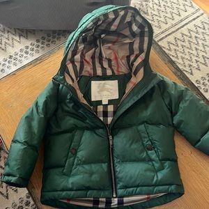Emerald green Burberry children’s coat